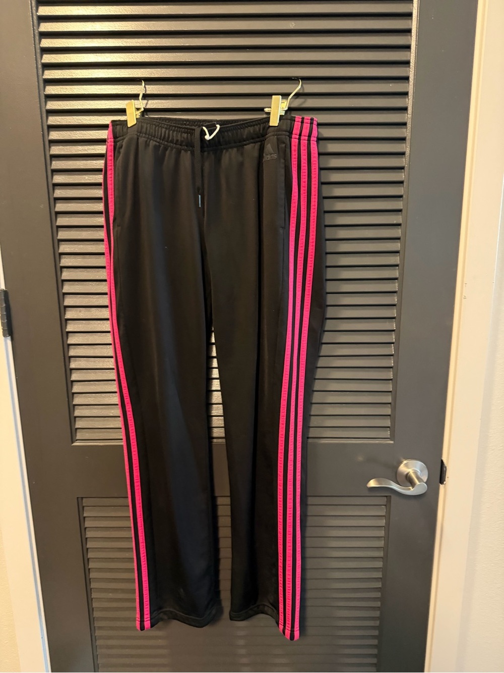 Adult Adidas Unsex dark blue and Pink Jacket with Pink Stripe pants - Picture 2 of 3